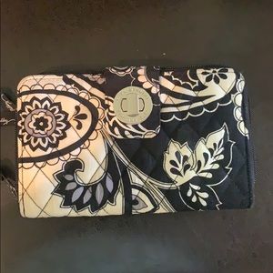 Vera Bradley wallet